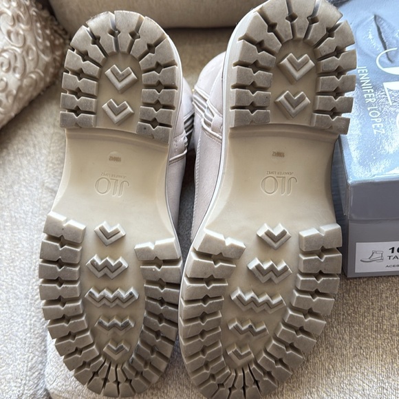 EUC Jennifer Lopez Women's Beige Ankle Boots, Aceser, Tapioca, 10M - Picture 11 of 12